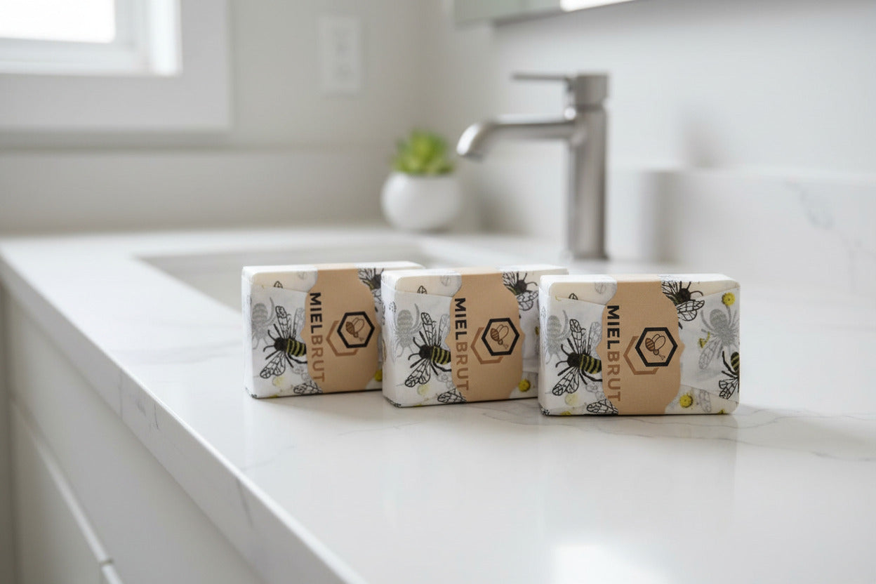 Savon au lait de chèvre, à la cire d'abeille et au miel